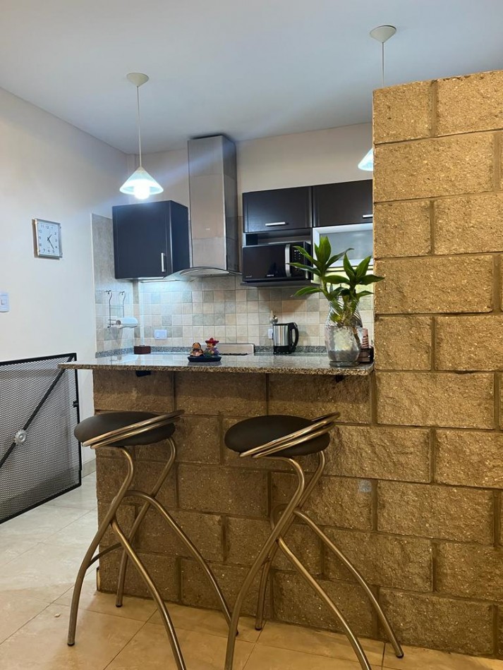 DEPTO. PB 2 AMB. CON PATIO EN VENTA