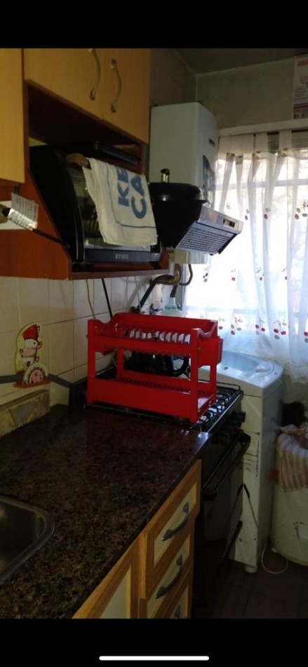 DEPARTAMENTO EN VENTA 3 AMBIENTES PRIMER PISO BARRIO GRAL.SAVIO 