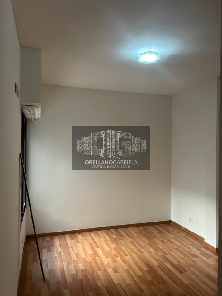 VENDE DEPTO 3 AMBIENTES PB AL FRENTE CON PATIO