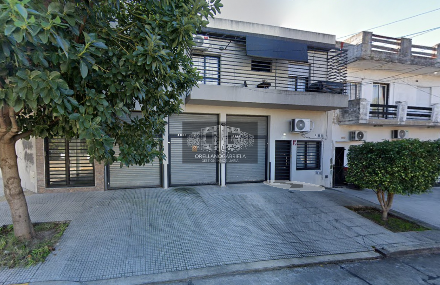 VENDE DEPTO 3 AMBIENTES PB AL FRENTE CON PATIO