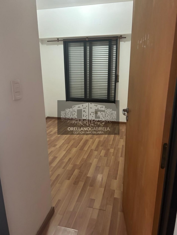 VENDE DEPTO 3 AMBIENTES PB AL FRENTE CON PATIO