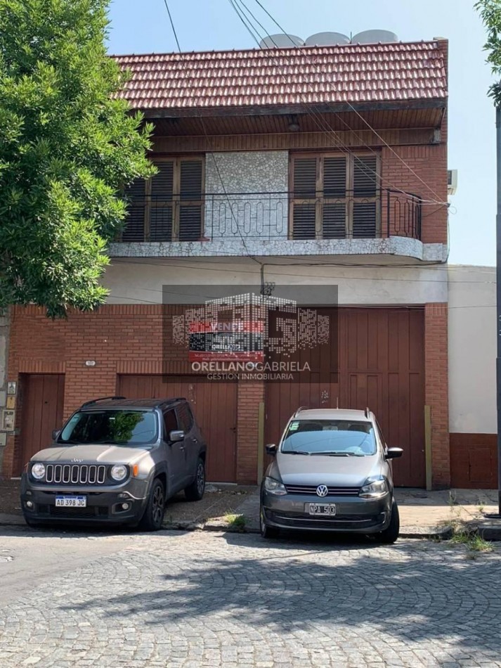 Galpon Comercial con Vivienda Venta en Block